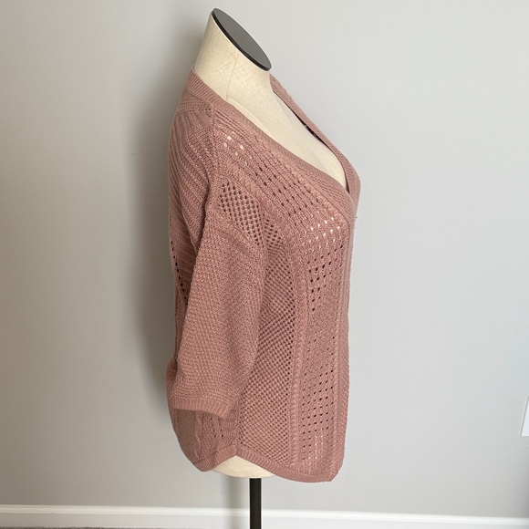 Torrid Women's Soft Pink V-Neck Sweater Size 00 - Picture 6 of 7